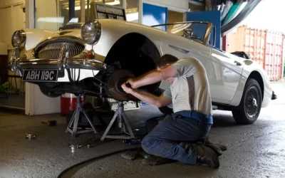 Do mobile car repair services offer warranties on their work and parts?